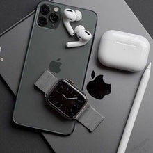 Carica l'immagine nel visualizzatore di Gallery, Cinturino Apple Watch Argento