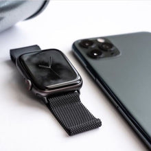 Carica l&#39;immagine nel visualizzatore di Gallery, Cinturino Apple Watch Nero
